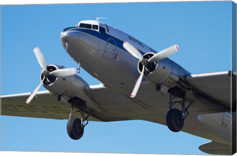 Framed DC3 (Douglas C-47 Dakota), Airshow Print