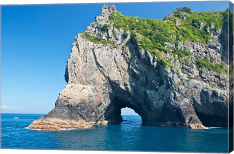 Framed New Zealand, North Island, Bay of islands, Hole in the Rock Print