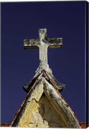 Framed Old cross atop mausoleum, Necropolis Colon, in Vedado, Havana, Cuba Print