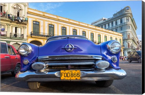 Framed 1950&#39;s era car parked on street in Havana Cuba Print