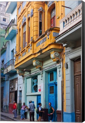 Framed Old house in the historic center, Havana, UNESCO World Heritage site, Cuba Print