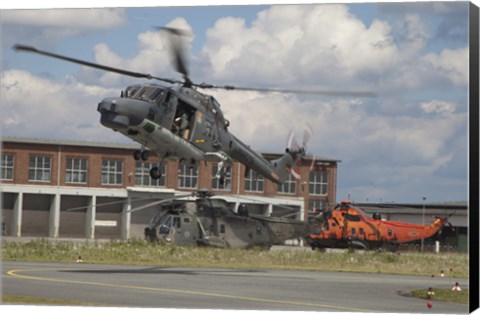 Framed Sea Lynx and Sea King Helicopters of the German Navy Print