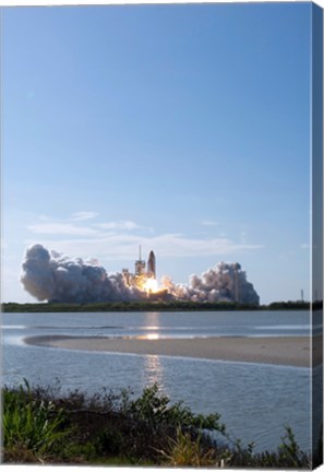 Framed Space Shuttle Discovery Lifts Off Print