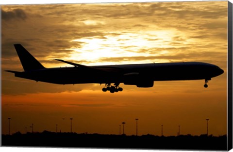 Framed Pakistan International Airlines Boeing 777 Print