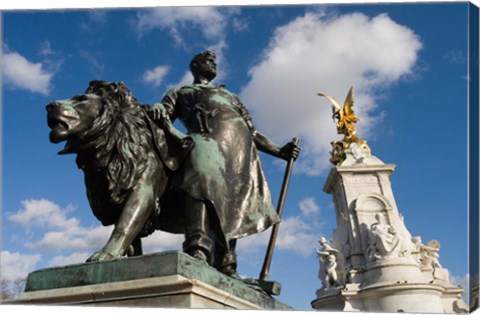 Framed Statue Detail of Queen Victoria Memorial, Buckingham Palace, London, England Print