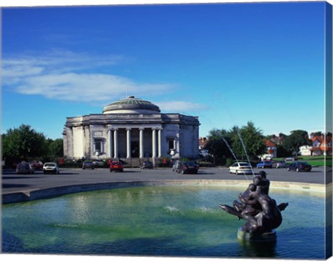 Framed Lady Lever Art Gallery, Port Sunlight Village, Wirral, Merseyside, England Print