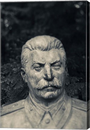 Framed Lithuania, Grutas Park, Statue Joseph Stalin I Print