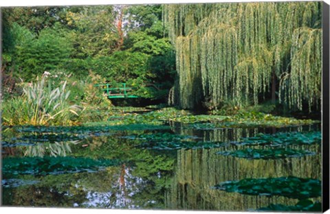 Framed Claude Monet&#39;s Garden Pond in Giverny, France Print