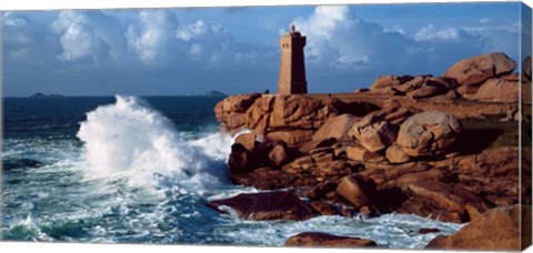 Framed Ploumanac&#39;h Lighthouse, Perros-Guirec, Cotes-d&#39;Armor, Brittany, France Print