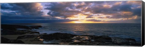 Framed Makaha Beach Park, Oahu, Hawaii Print