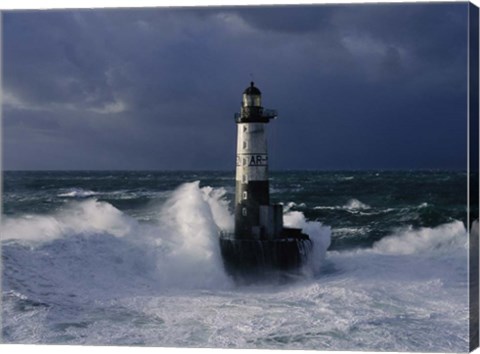 Framed Phare d&#39; Ar-Men, Bretagne Print