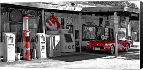 Framed Vintage Gas Station on Route 66 Print