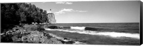 Framed Lighthouse on a cliff, Split Rock Lighthouse, Lake Superior, Minnesota Print