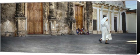 Framed Iglesia de La Merced church, Granada, Nicaragua Print