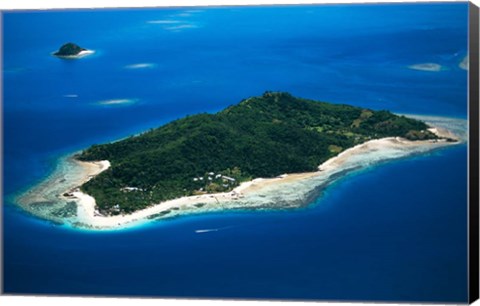 Framed Castaway Island Resort, Mamanuca Islands, Fiji Print