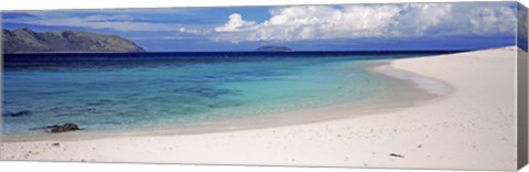 Framed Island in the sea, Veidomoni Beach, Mamanuca Islands, Fiji Print