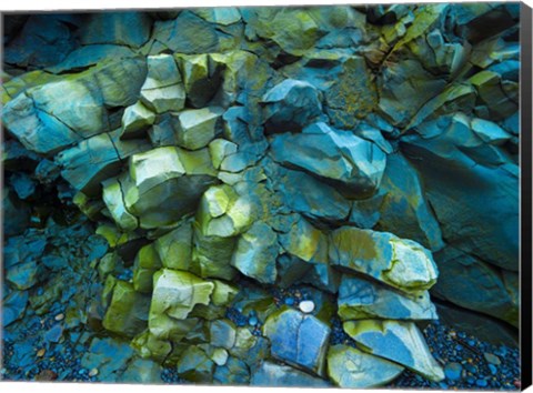 Framed Vik 5 Rocks Print