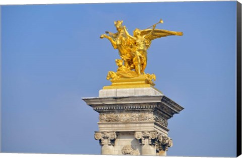 Framed Golden Fame Statue On Pont Alexandre III - I Print