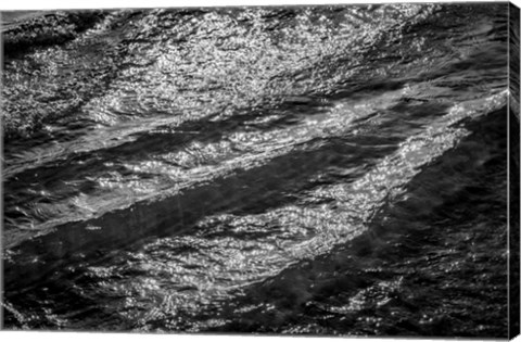 Framed Ocean Waves 01 Print