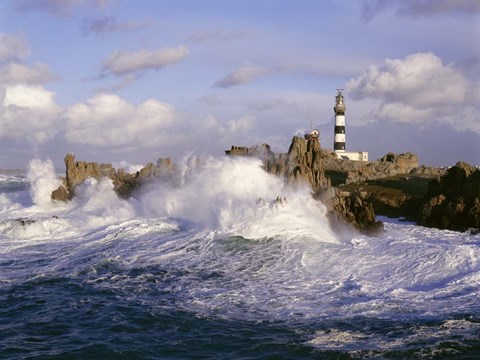 Framed Phare du Creac&#39;h Print