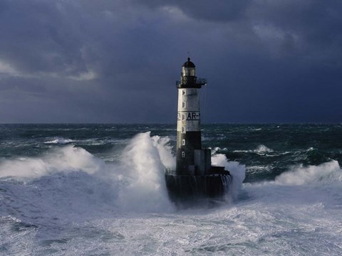 Framed Phare d&#39; Ar-Men, Bretagne Print