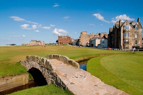 Framed Golfing the Swilcan Bridge on the 18th Hole, St Andrews Golf Course, Scotland Print