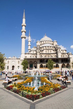 Framed Turkey, Istanbul The Exterior Of Yeni Cami Mosque Print