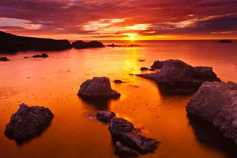 Framed Sunset At Soberanes Point Print