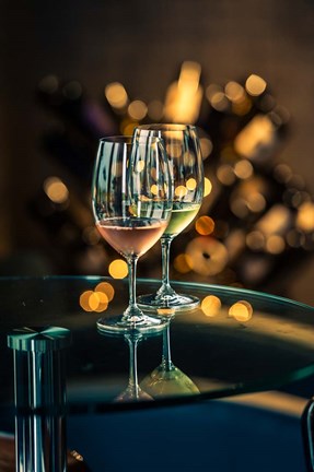 Framed Elegant Tasting Room At Long Shadows Print