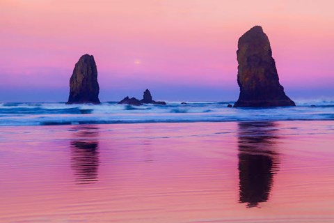 Framed Oregon, Bandon Sunrise On Beach Sea Stacks Print