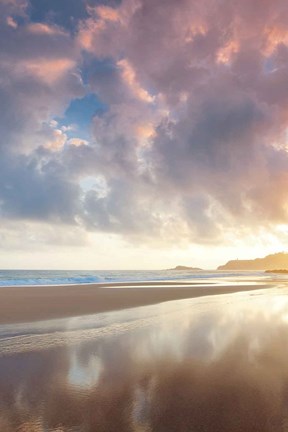 Framed Secret Beach Sunrise II Print