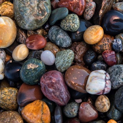 Framed Ocean Rocks I Print