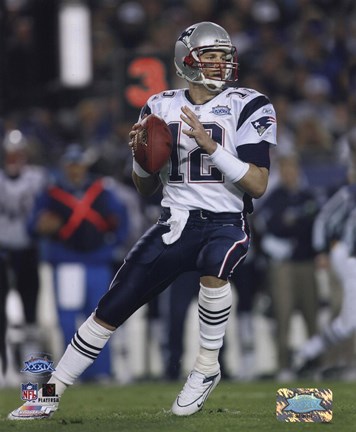 Framed Tom Brady - Super Bowl XXXIX - passing in first quarter Print