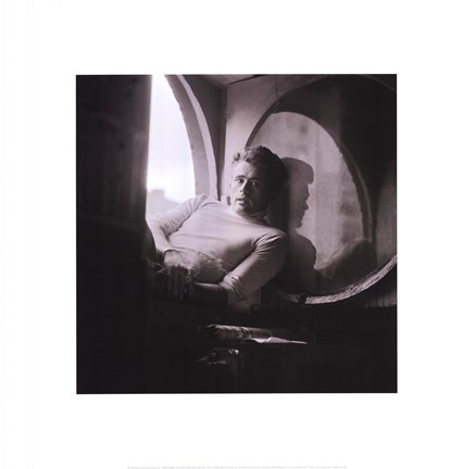 Framed James Dean, New York, 1954 Print