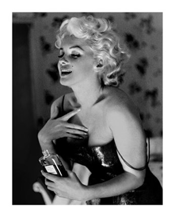 Framed Marilyn Monroe - Chanel No. 5 Print