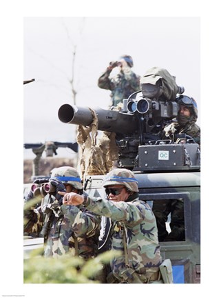 Framed South Korea, Soldiers Spot a Target Print