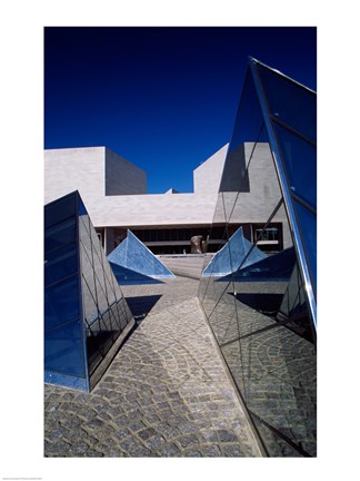 Framed Sculptures in front of an art museum, National Gallery Of Art, Washington DC, USA Print