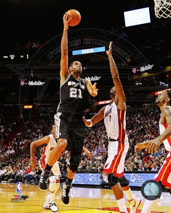 Framed Tim Duncan 2011-12 Action Print