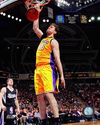 Framed Pau Gasol 2011-12 Action Print