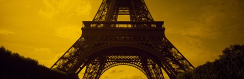 Framed Low angle view of a tower, Eiffel Tower, Champ De Mars, Paris, Ile-De-France, France Print