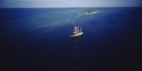 Framed High angle view of a sailboat in the ocean, Heron Island, Great Barrier Reef, Queensland, Australia Print