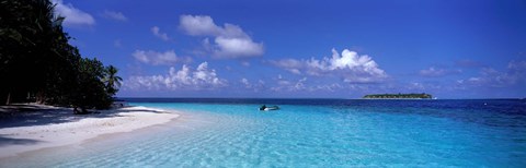 Framed Tropical Beach Ihru Maldives Print