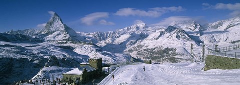 Framed Group of people skiing near a mountain, Matterhorn, Switzerland Print