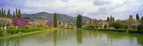 Framed Pond at a villa, Hadrian&#39;s Villa, Tivoli, Lazio, Italy Print