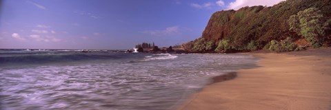 Framed Cliff on the beach, Hamoa Beach, Hana, Maui, Hawaii, USA Print