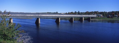 Framed Hartland Bridge, world&#39;s longest covered bridge across the Saint John&#39;s River, Hartland, New Brunswick, Canada Print