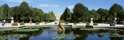 Framed Schonbrunn Palace grounds, Vienna, Austria Print