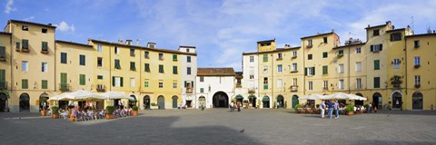 Framed Piazza Dell&#39;Anfiteatro, Lucca, Tuscany, Italy Print