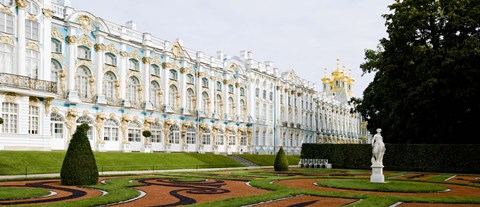 Framed Formal garden in front of a palace, Tsarskoe Selo, Catherine Palace, St. Petersburg, Russia Print