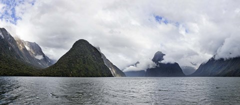 Framed Rock formations in the Pacific Ocean, Milford Sound, Fiordland National Park, South Island, New Zealand Print